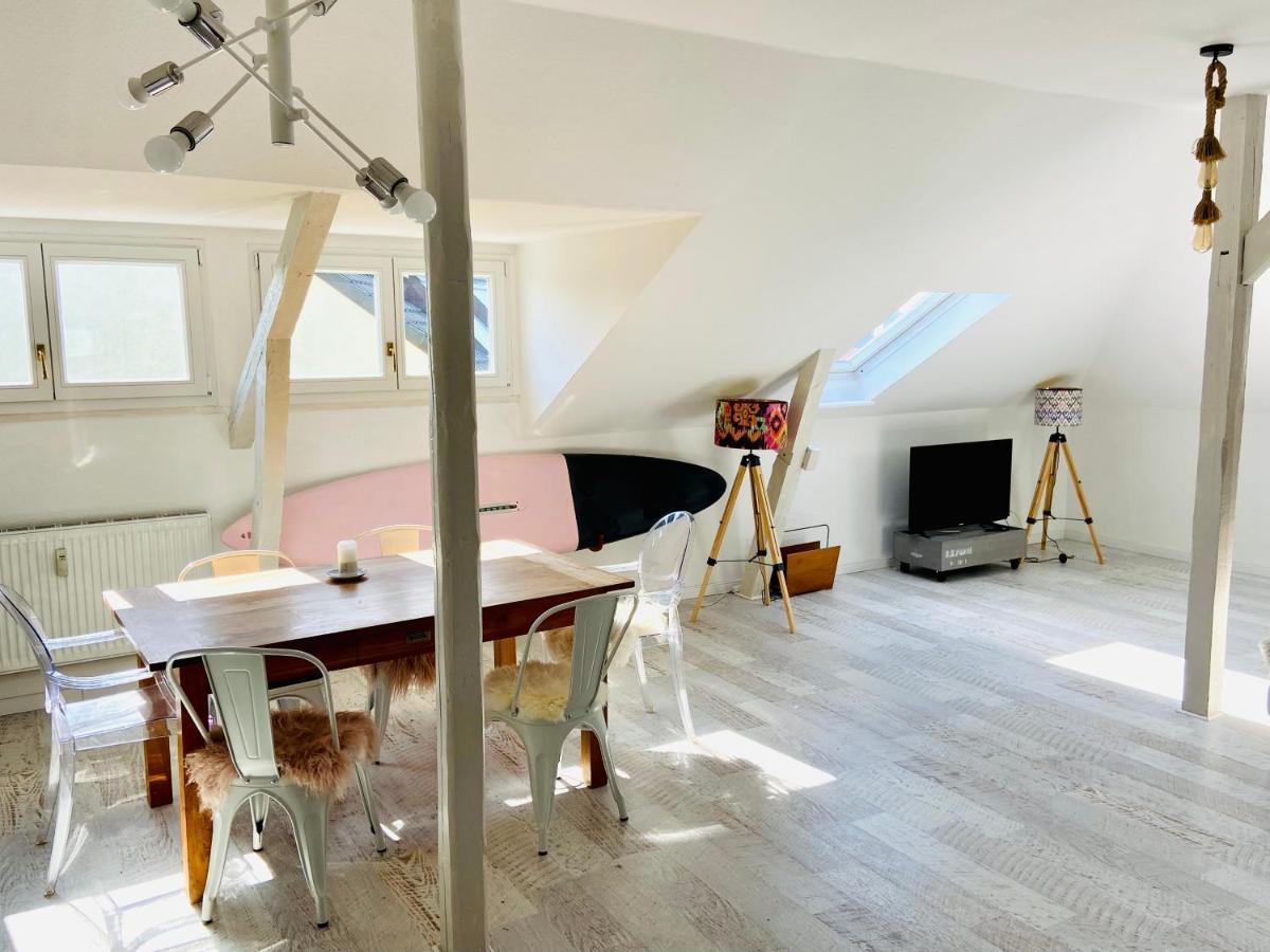 Ankerplatz Neumuenster, Parkplatz Apartment Luaran gambar